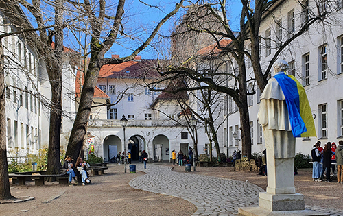 Leibniz Hof 500