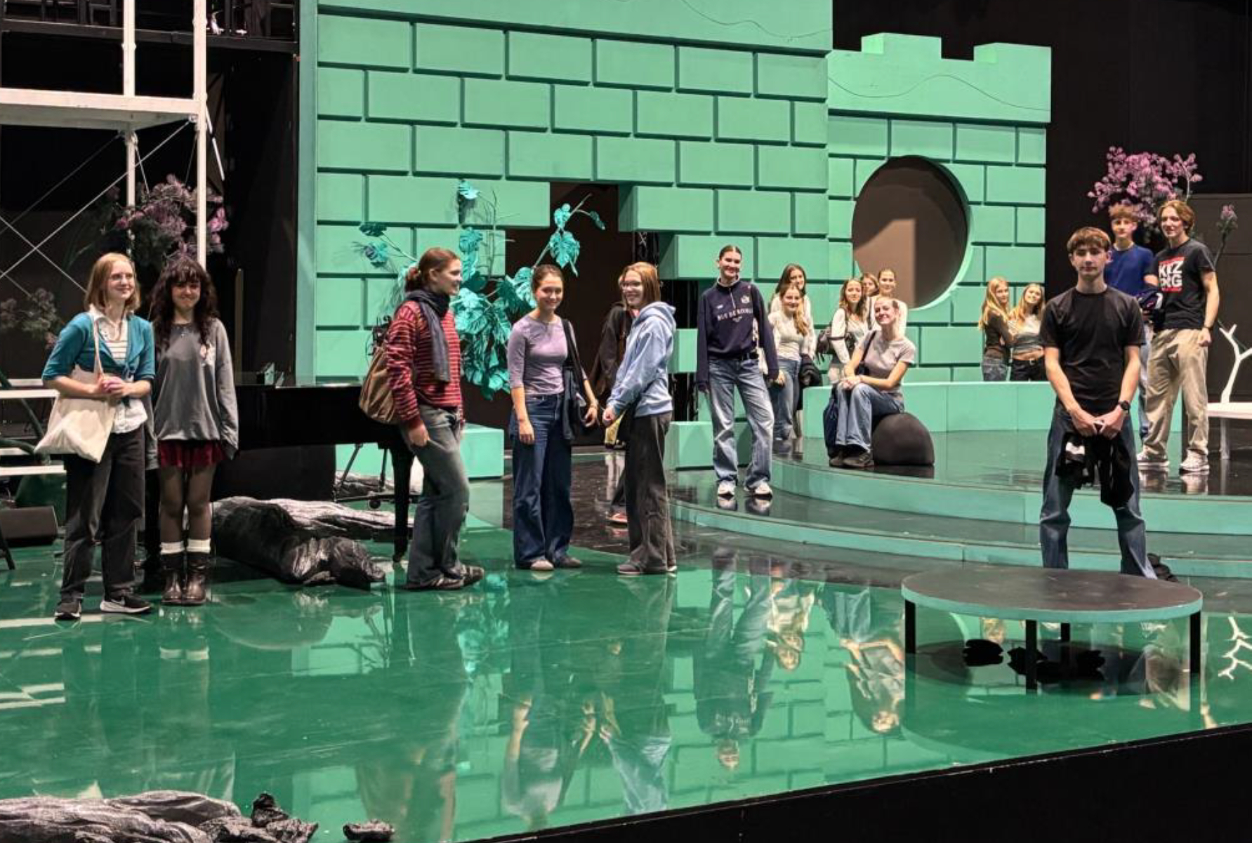 schaubuehne_deu_LK_Pil.jpeg